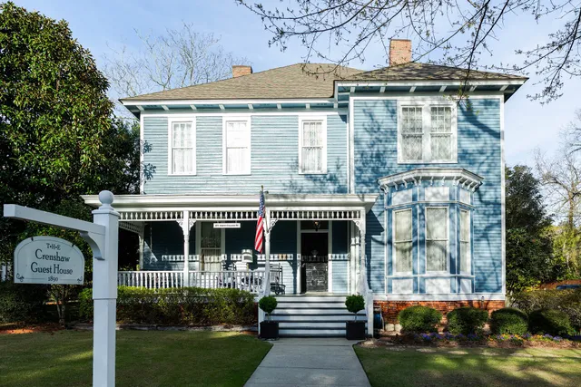 Crenshaw Guest House B & B