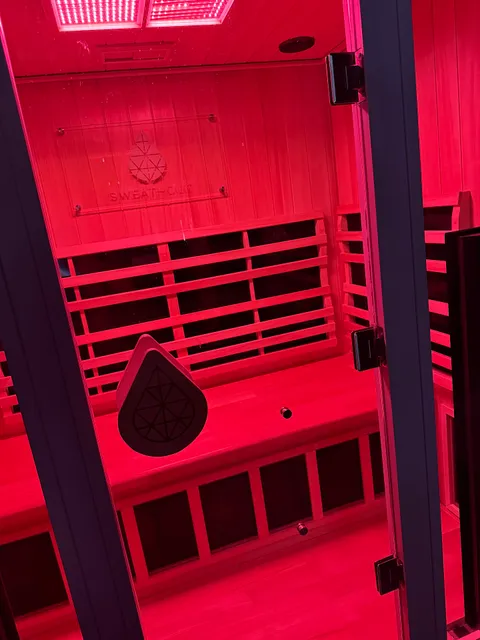 SweatHouz Boardman Contrast Therapy Studio