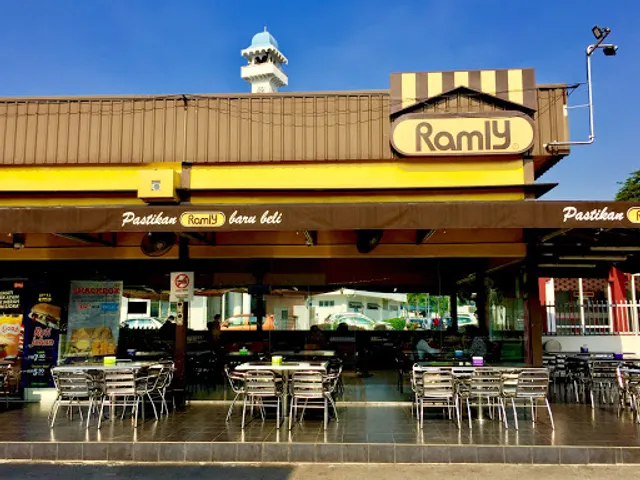 Ramly Halal Kiosk Batu Muda