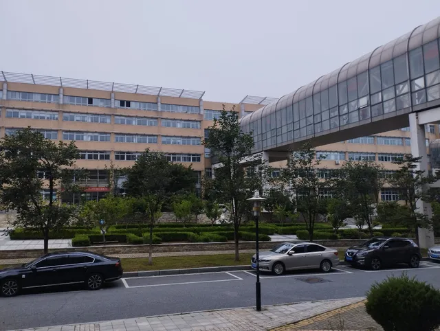 Dalian University of Foreign Languages