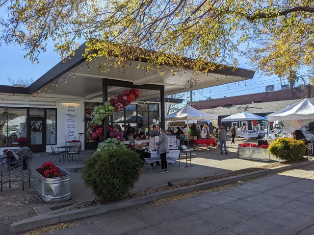 Brentwood Farmers' Market