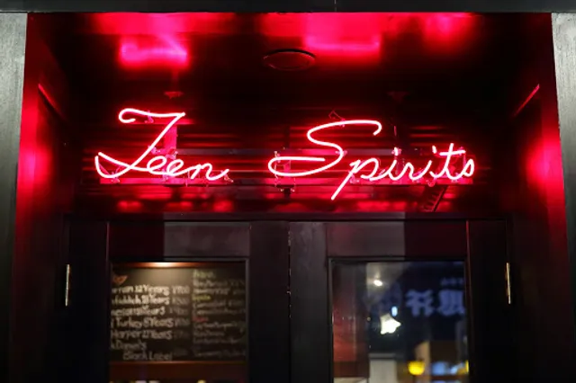 Music Bar Teen Spirits