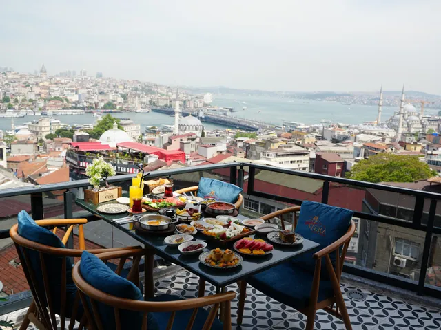 Stera Lounge The Bosphorus