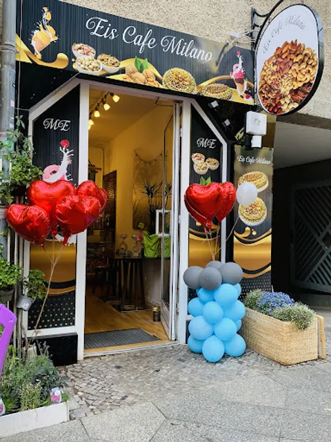 Eis cafe milano
