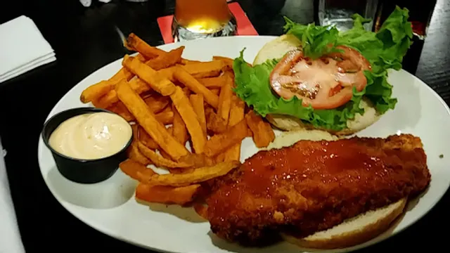 Waltzing Weasel Pub - Oshawa