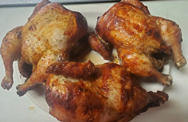 Los Cuencanitos Deli