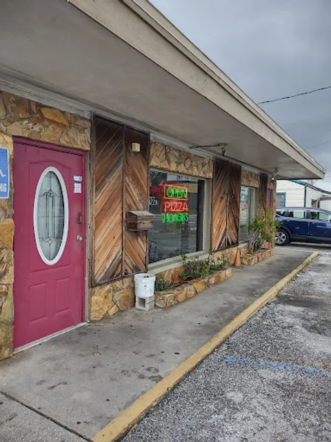 Charlie & Millie's Pizza House