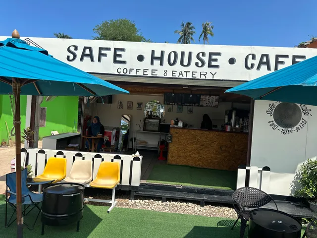 Safe-House-Cafe​