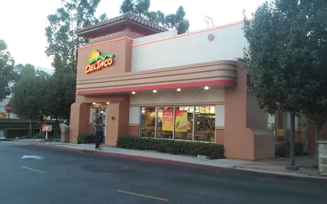 Del Taco