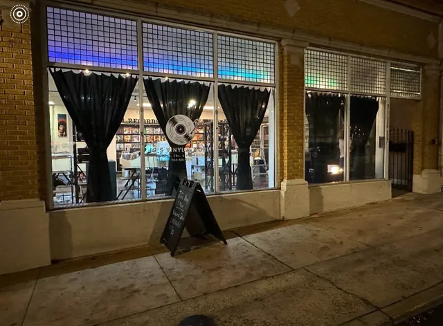 JG’s Vinyl and More!