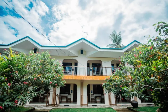 Durhan White Beach Resort