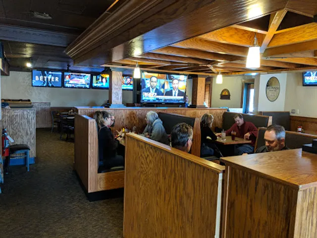 Sidelines Sports Eatery - Telegraph