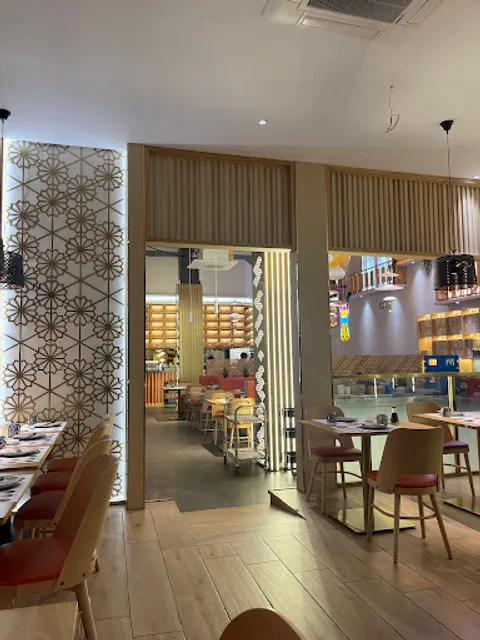 Worldeli Sushi & Grill