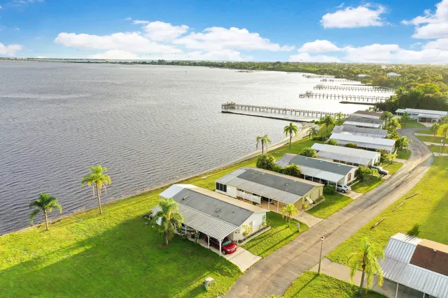 Harbor View On The Bay