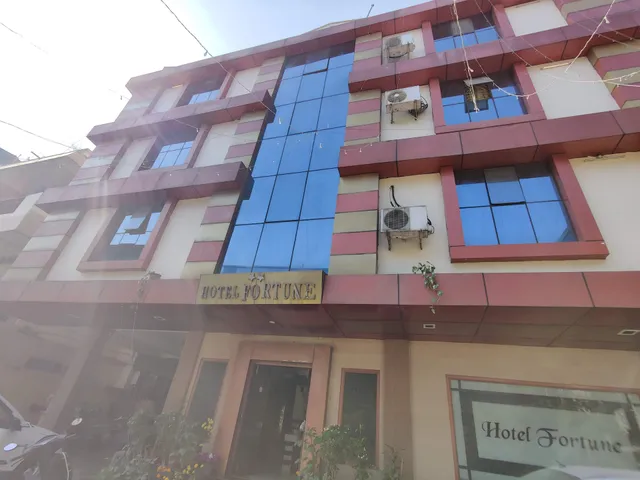 Flagship 28562 Hotel Fortune Patlan Bazaar