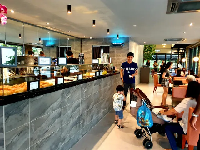 Dujour Café & Dujour Dining