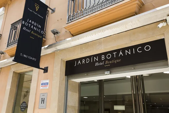 YOU & CO. J. Botánico Boutique