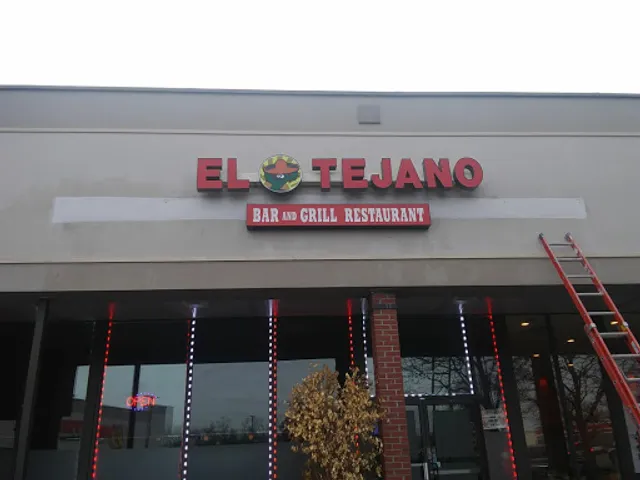EL TEJANO BAR & GRILL RESTAURANT