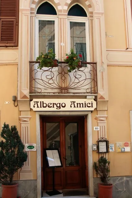 Albergo Ristorante Amici