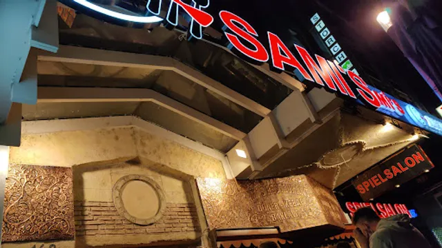 SAMIS Restaurant