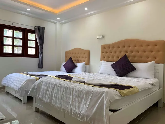 Khách sạn Đức Đạt - Nguyễn Oanh