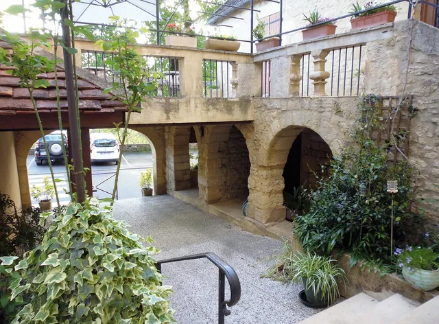 Logis Hôtel Delpeyrat