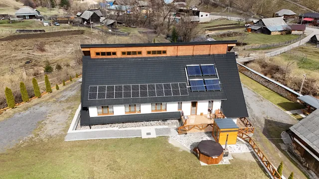 Pensiunea Colț de Rai Dămuc