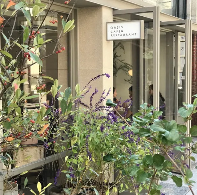 Oasis Cafe & Restaurant Cheongdam