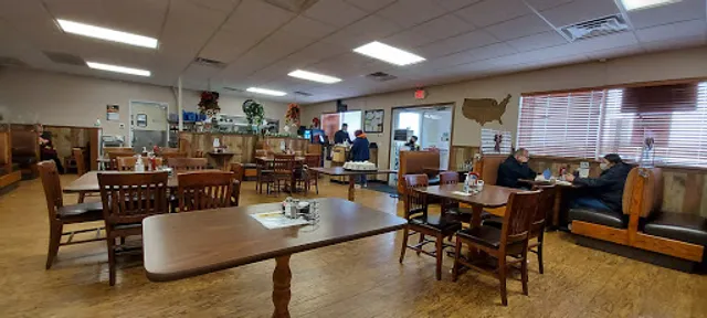 Pekin's American Grill