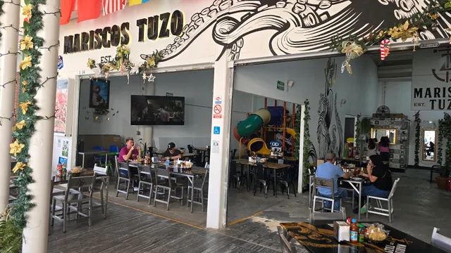 Mariscos TUZO