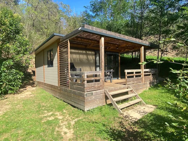 Camping Les Berges Du Doux