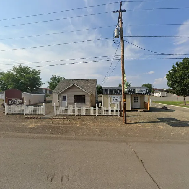 Tam Tam's Coffee Barn