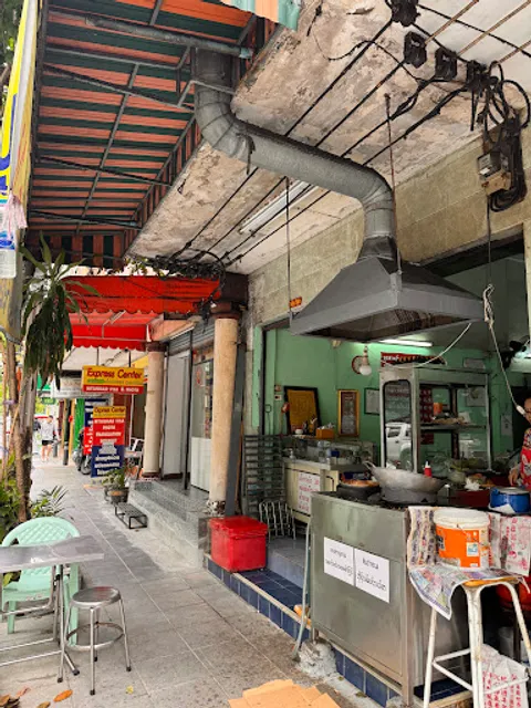 TaiTong Pan Road Silom