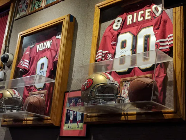 American Bull Bar & Grill