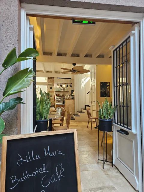 Lilla Maria Pansiyon & Cafe