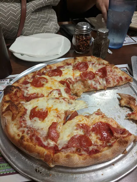 Capri Pizza