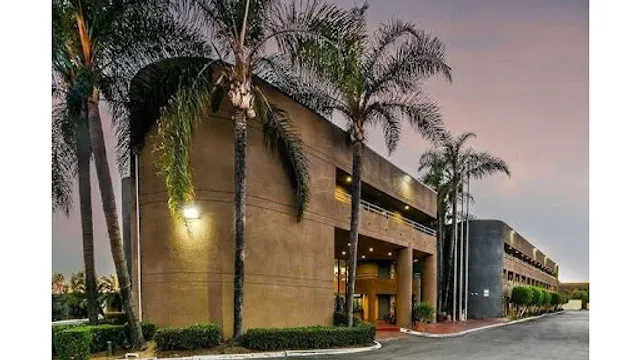 Travelodge by Wyndham Commerce Los Angeles Area
