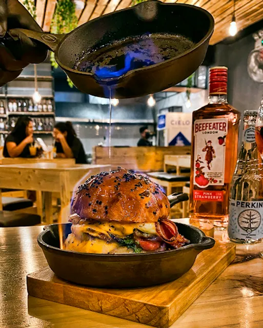 La Patronal Santa Clara