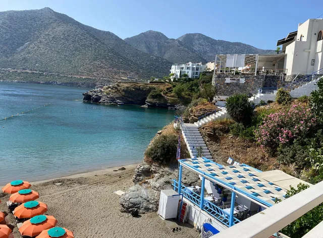 Sea View Studios Bali Harbour