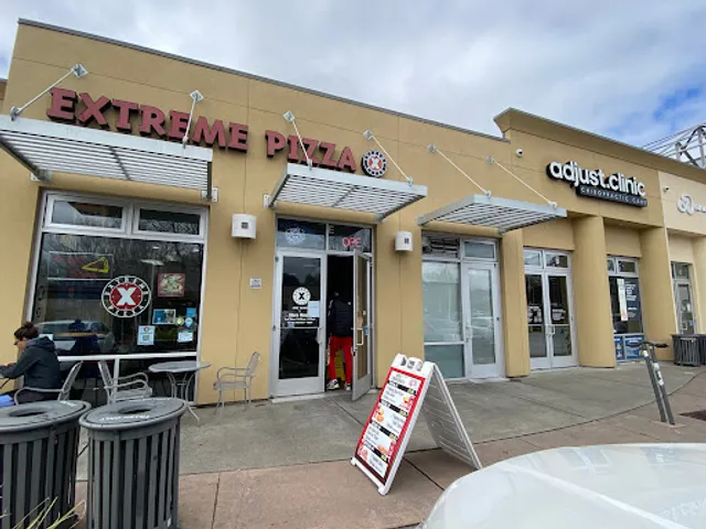 Extreme Pizza Petaluma