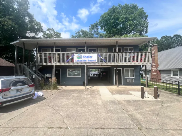 Shafer Lakeside Resort