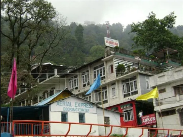 Goroomgo Deluxe Ankur Lake View Nainital