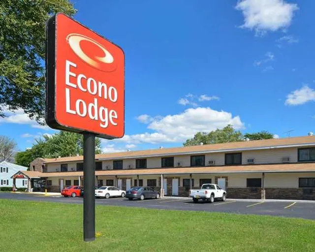 Econo Lodge Rochester I-90 & I-390