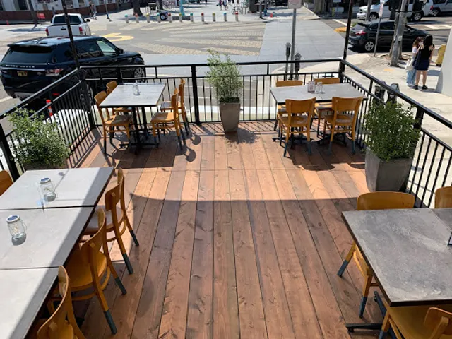 Steak & Whisky American Tavern