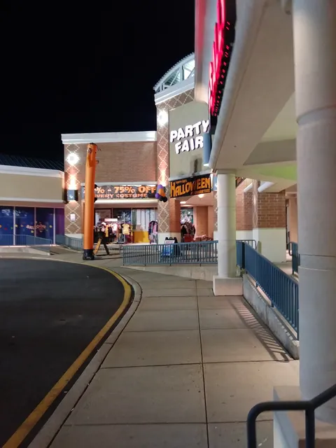 Town Center Shopping Center