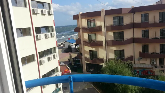 Briza Boutique Mamaia