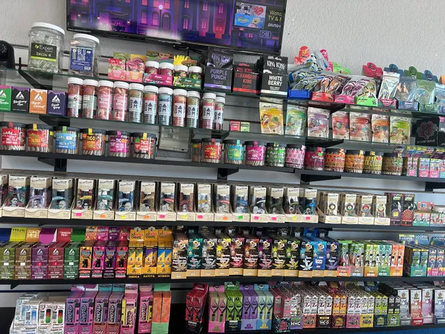 King Vape Smoke Shop