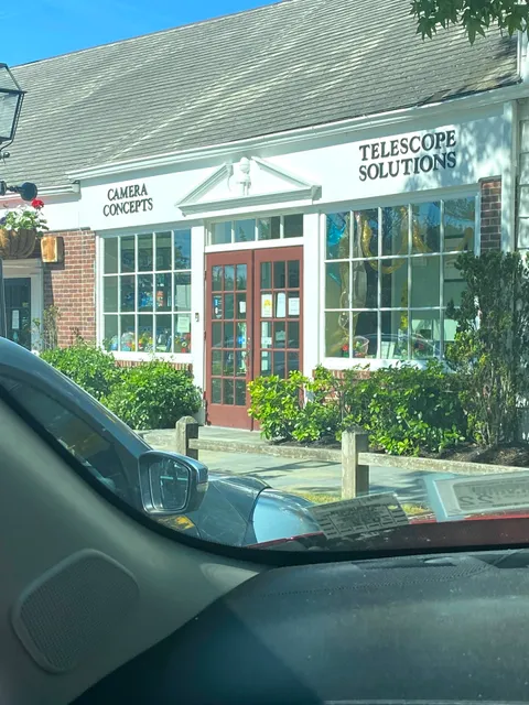 Madison's Niche (Stony Brook Village)