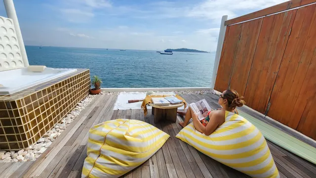 วางเวลา เกาะล้าน Timeless