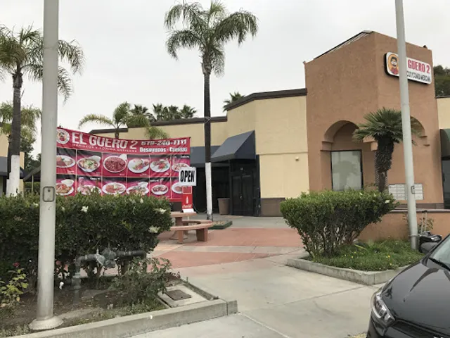 El Guero 2 - Caterer